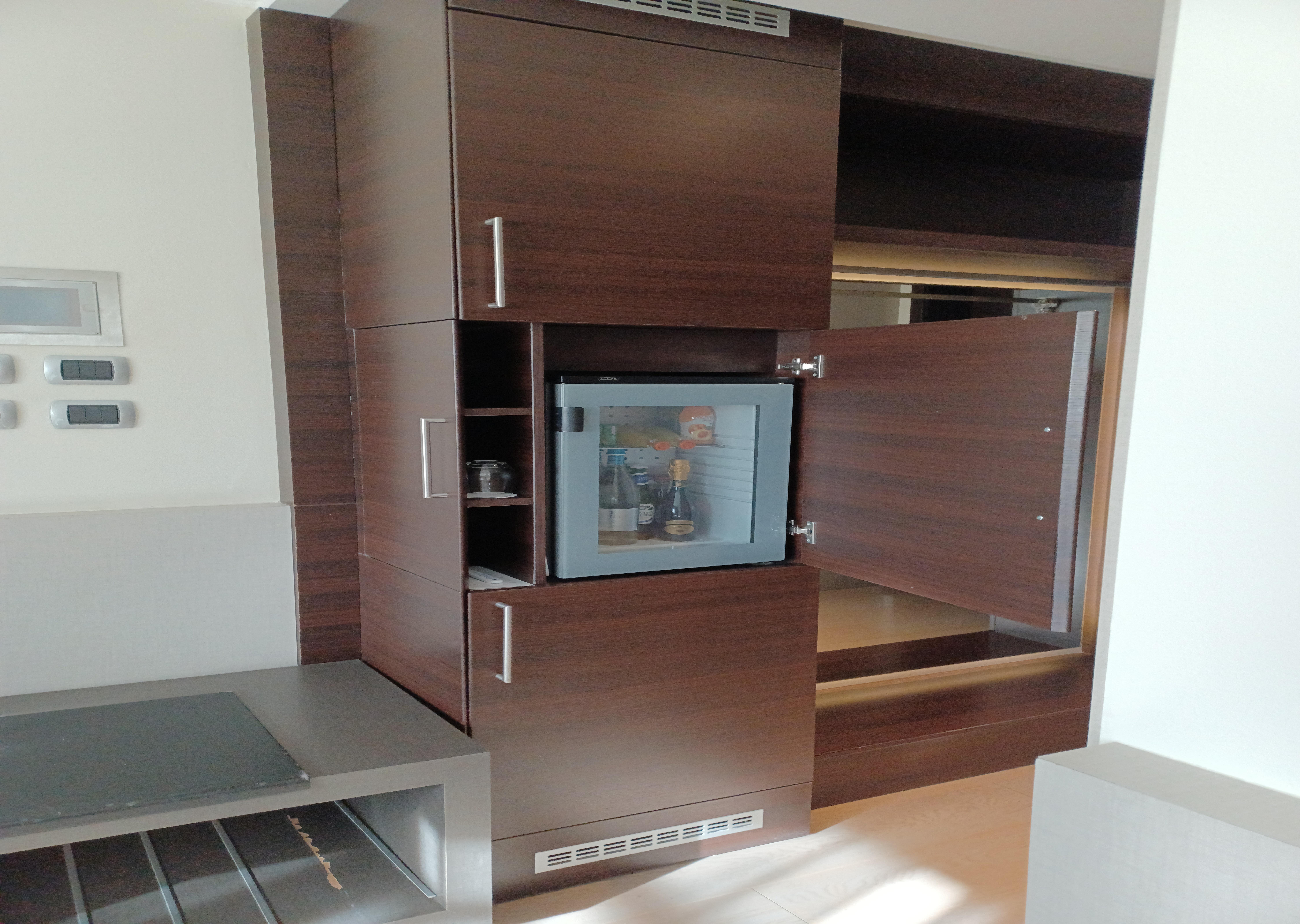Rmh Modena Des Arts Hotell Exteriör bild