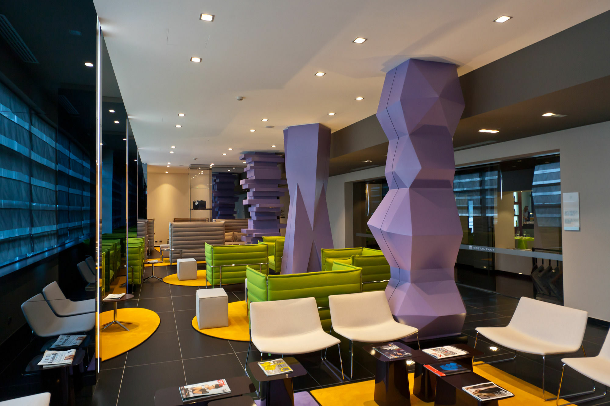 Rmh Modena Des Arts Hotell Exteriör bild