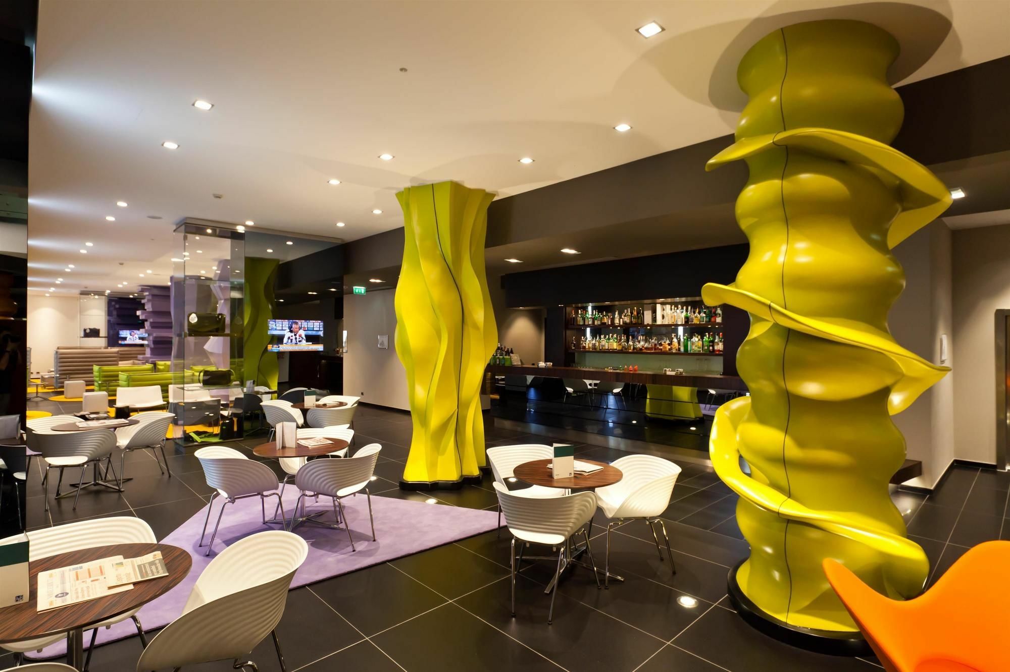 Rmh Modena Des Arts Hotell Restaurang bild